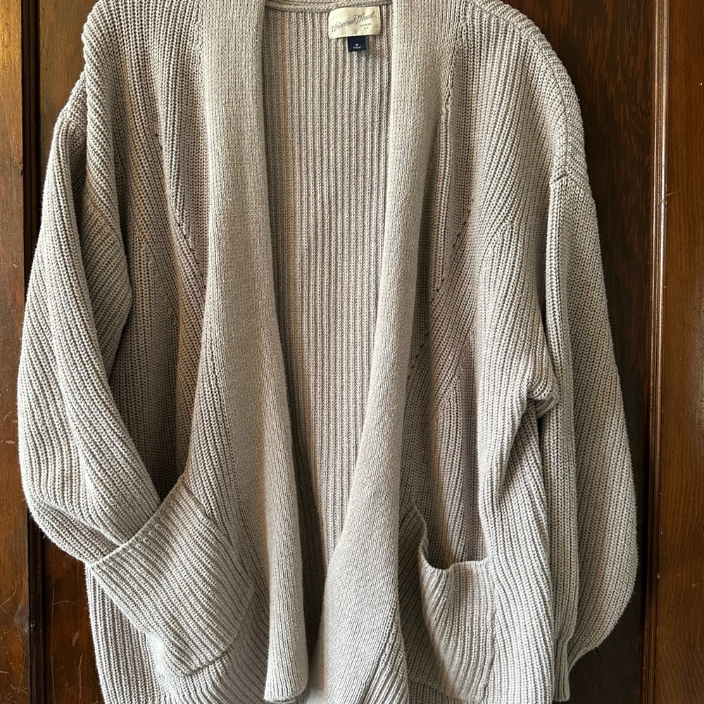 Universal Thread Tan Chunky Knit Cardigan Sweater